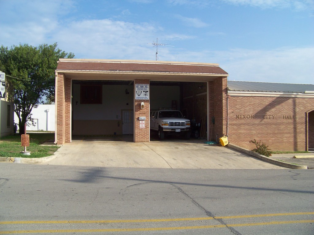 Nixon Volunteer Fire Department Possibly an old station as… Flickr