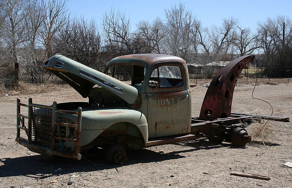 Hunt's wrecking service, Hanksville, Utah Bob Shand Flickr