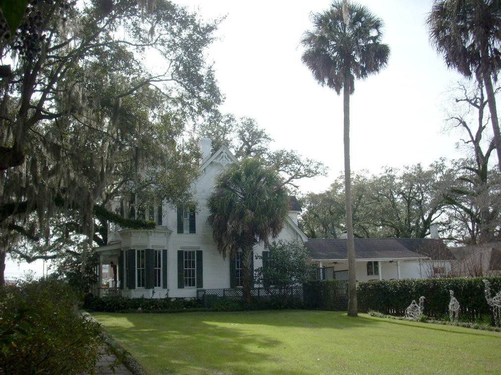DekleBrunner House (1845) Original vernacular house has g… Flickr