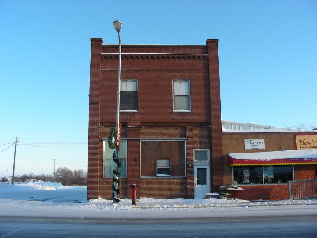Erskine, MN A late afternoon rest stop in Erskine, returni… Flickr