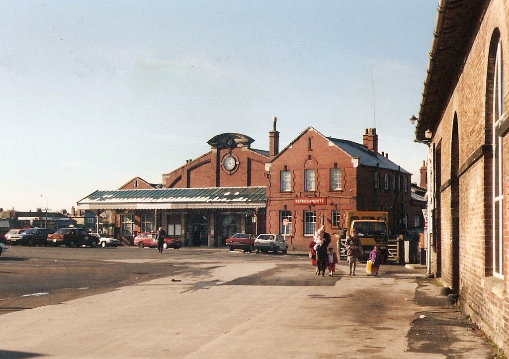 Bridlington Bridlington station, East Yorkshire. Although … Flickr