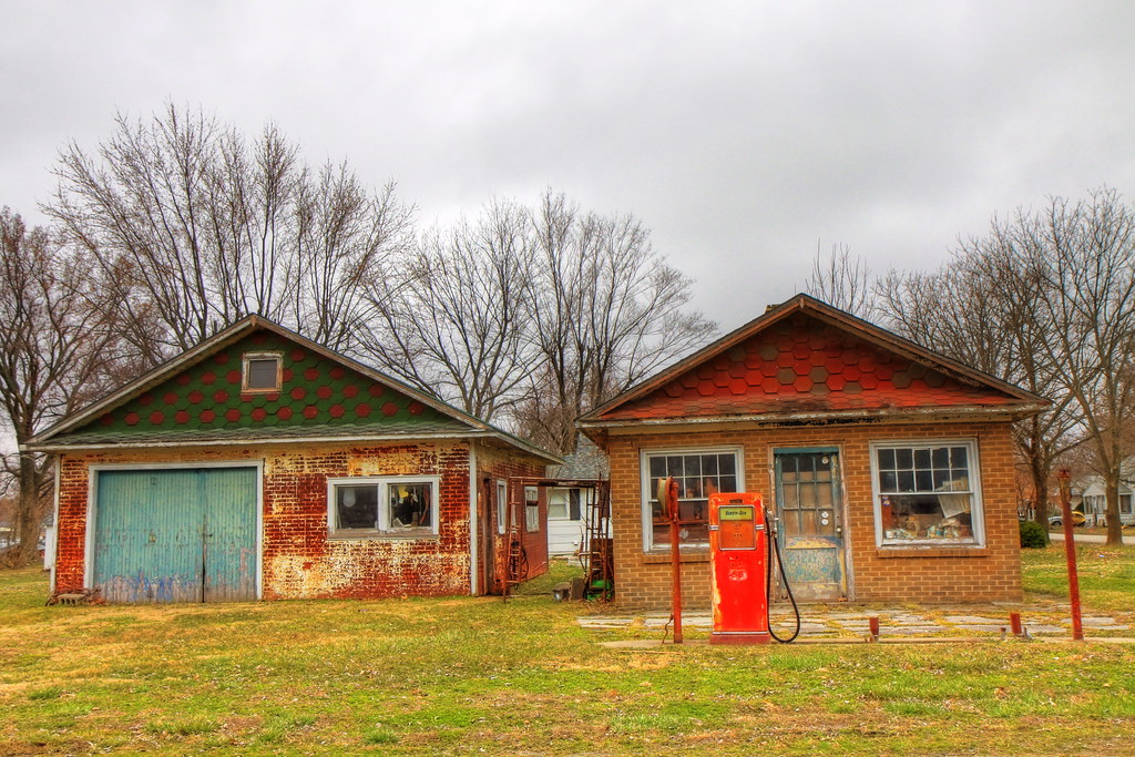 gas station Uniontown Kansas gordon huggins Flickr