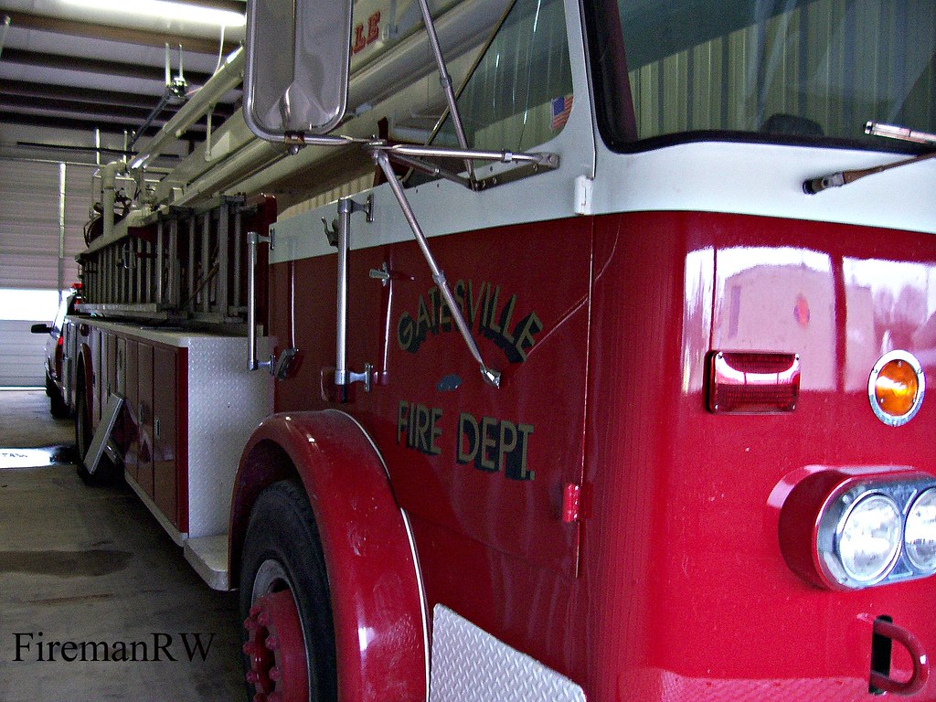 Gatesville, TX VFD ExSnorkel 1 1967 Pierce 75’ Formerly Wa… Flickr