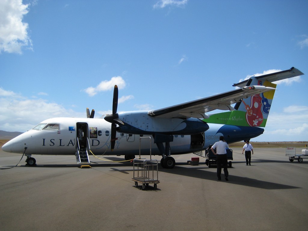 Lanai Airport Island Air Hawaii DASH8 jshyun Flickr