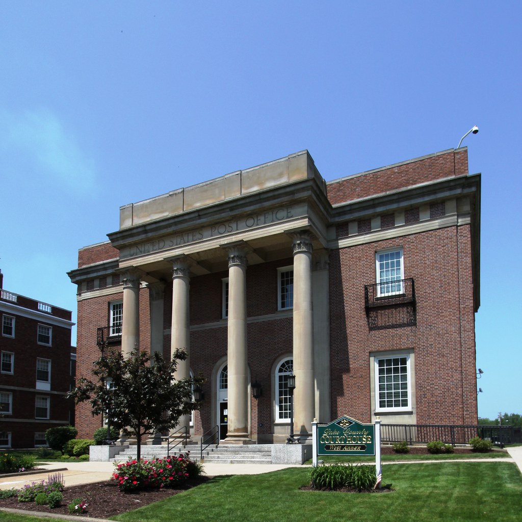 Lake County Courthouse annex IMG_4014 West Annex of Lake C… Flickr