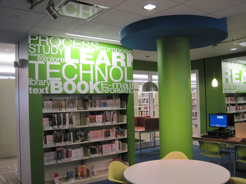 Leawood Pioneer Library 6 The Leawood Pioneer branch of th… Flickr