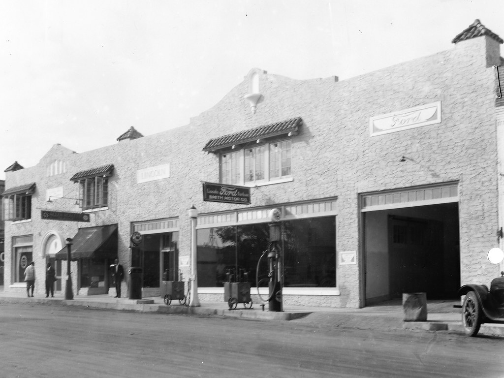Smith Motor Company Ford Lincoln Fordson, Cocoa FL, 1917 Flickr