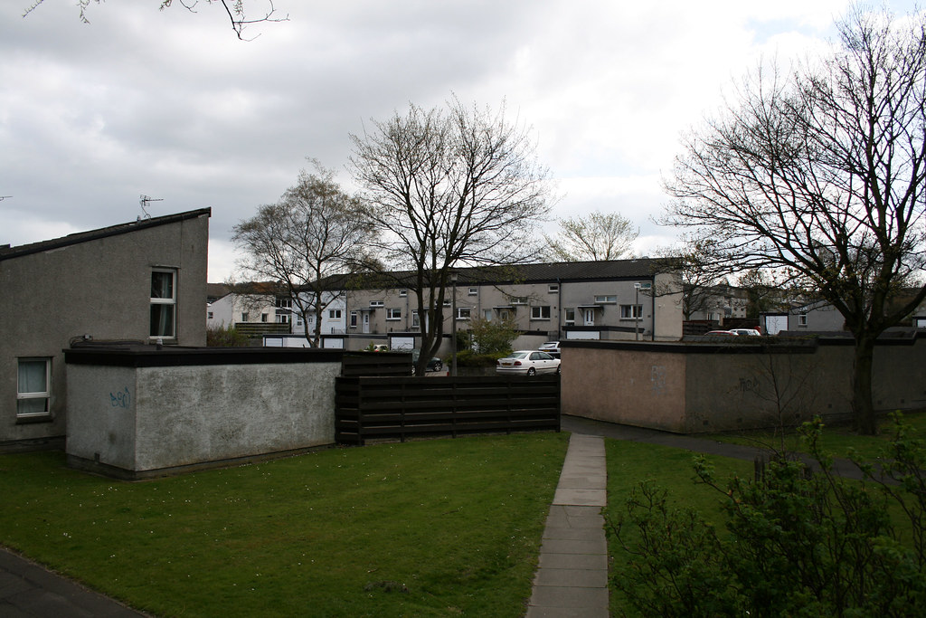 Drumbrae. Blackthorn court. boneytongue Flickr