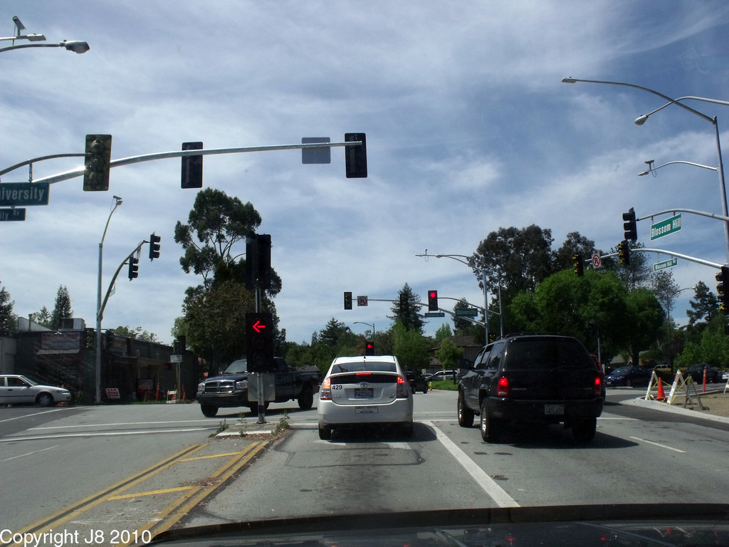 University Avenue and Blossom Hill Road Los Gatos, Califor… Flickr