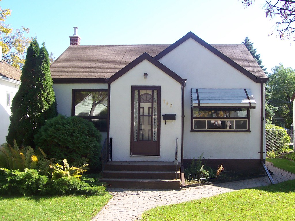782 Hector Avenue_Crescentwood_Fort Rouge_Winnipeg_Houses … Flickr