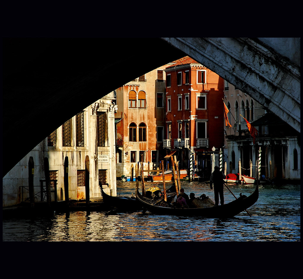 underneath rialto, venice klaus Flickr