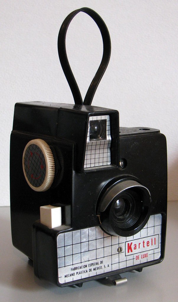 Kartell De Luxe (México) The lens looks like a automobile … Flickr