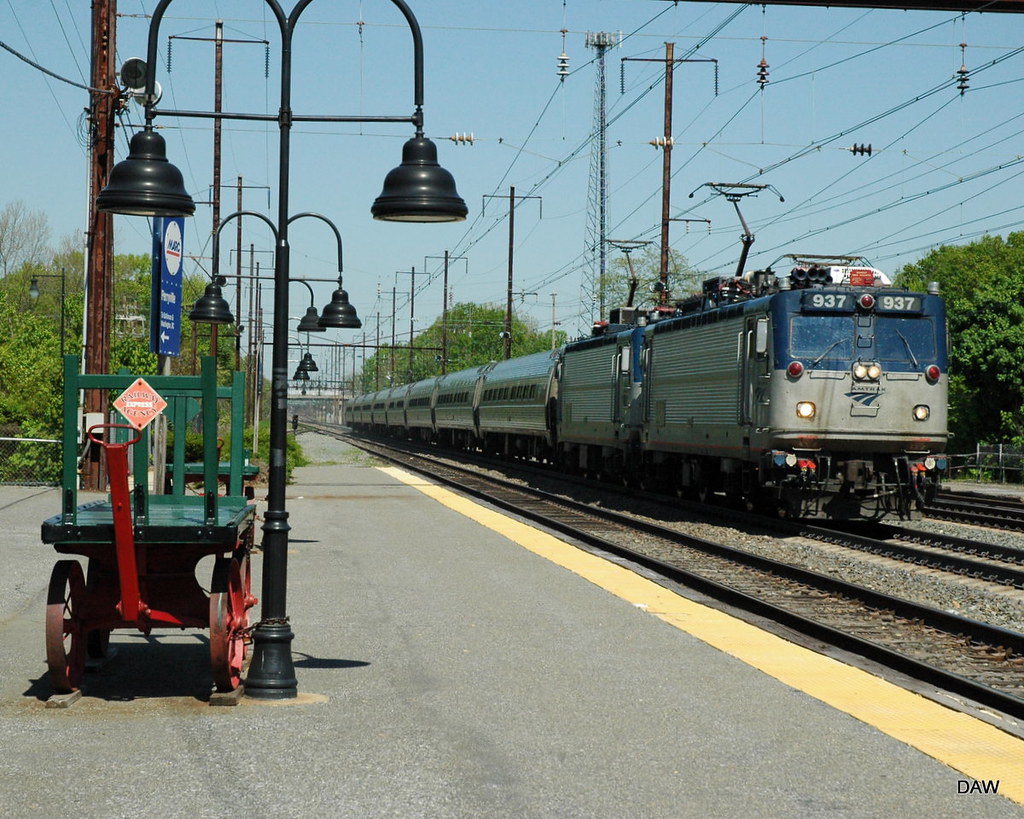 Amtrak Perryville Md 4302010 Dave Walenga Flickr