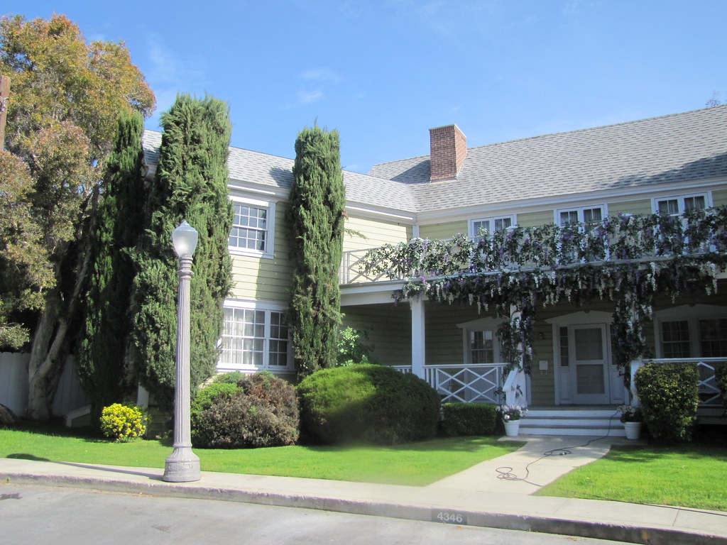 IMG_6210 Wisteria Lane Universal Private Tour walkabout Flickr