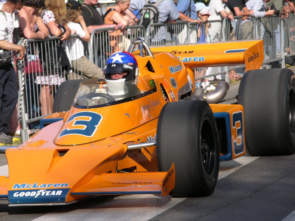 McLarenOffenhauser M16C 1974 (Johnny Rutherford) DSCN4345 a photo on