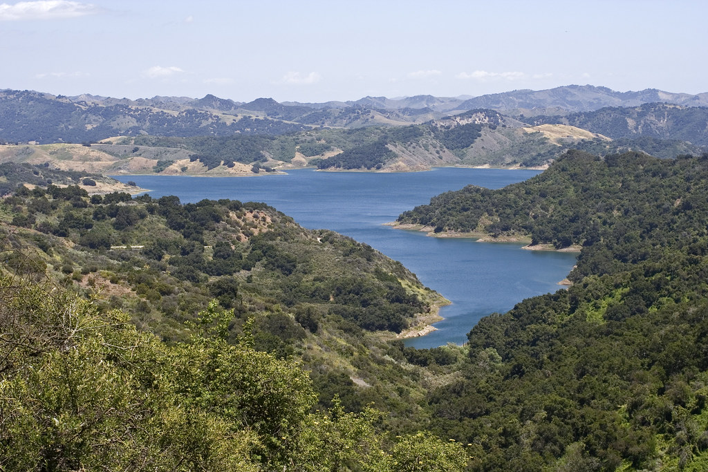 Lake Casitas 052210 Another view from the summit of Ca… Flickr