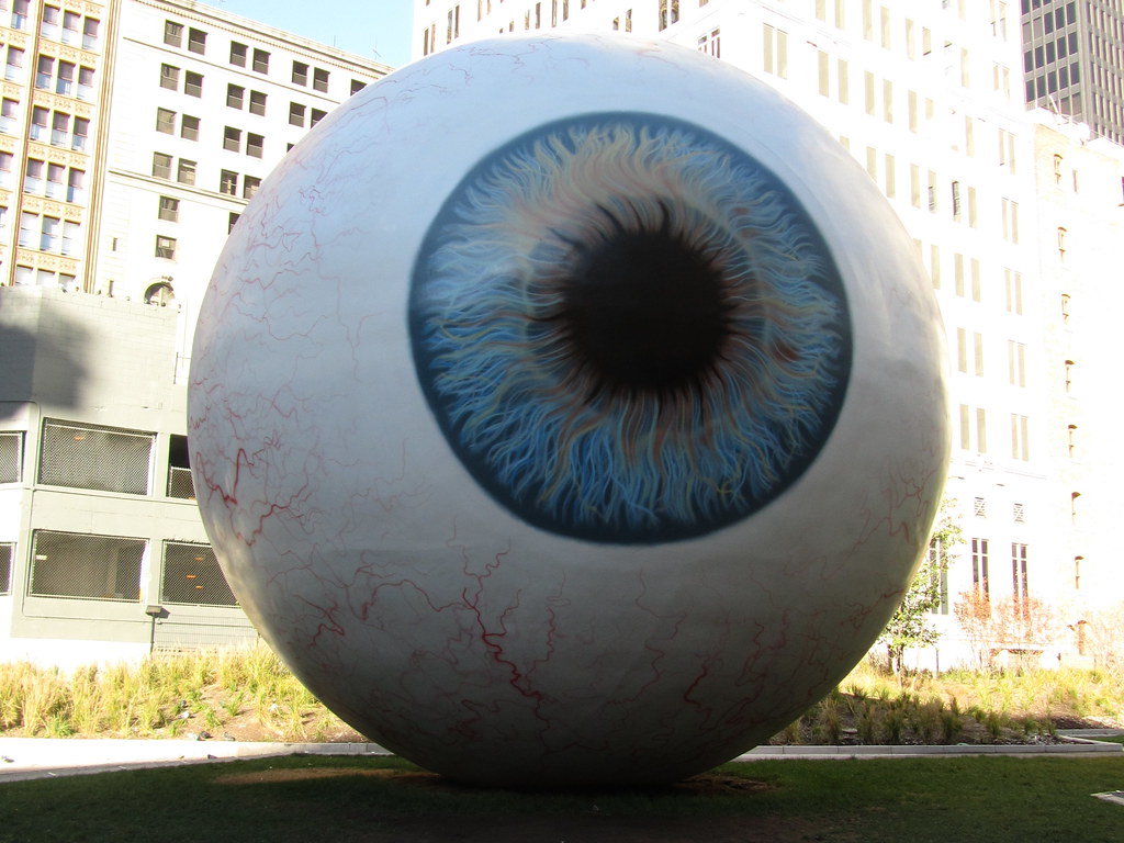 Tony Tasset's 'Eye' Sculpture in Pritzker Park, Chicago Flickr