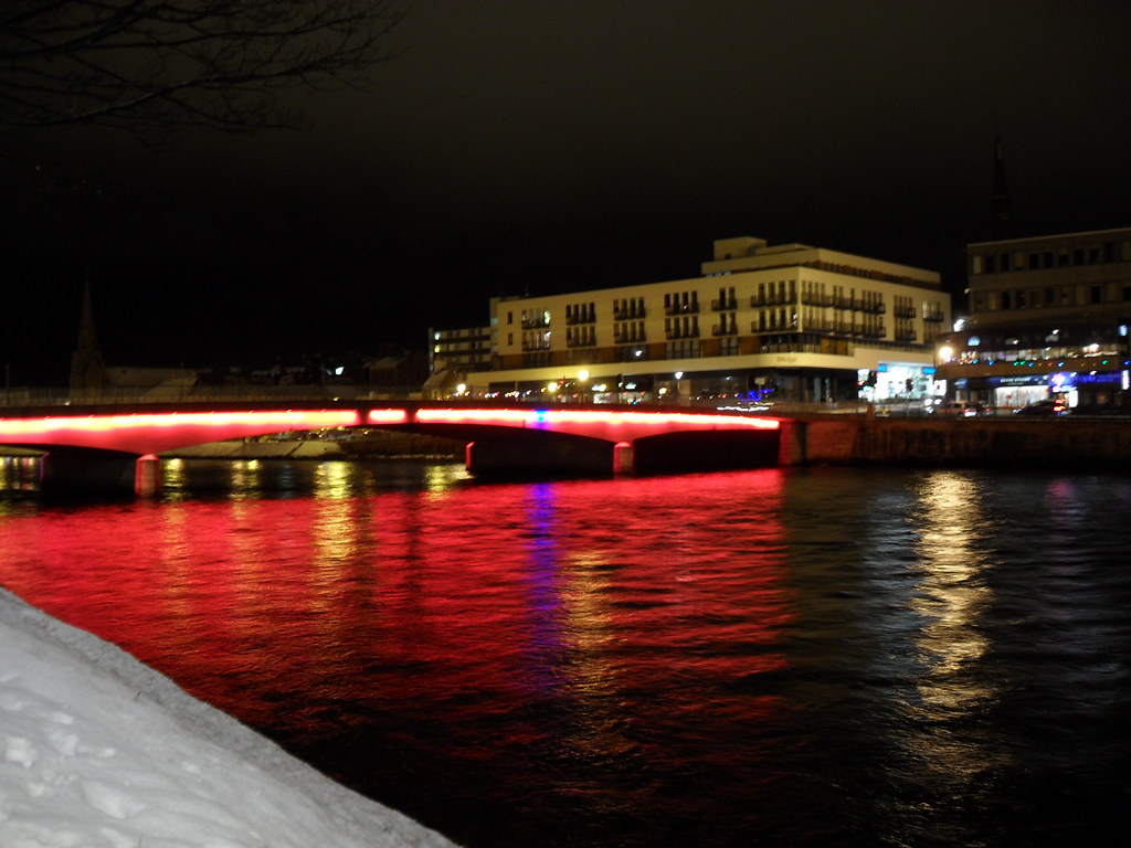 Young Street bridge, Inverness q3inq8 Flickr