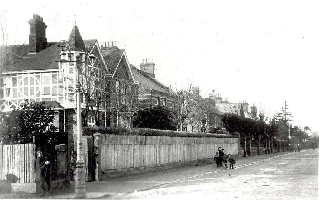 Tilehurst, Berkshire UK 1910 Armour Road, Tilehurst, lo… Flickr