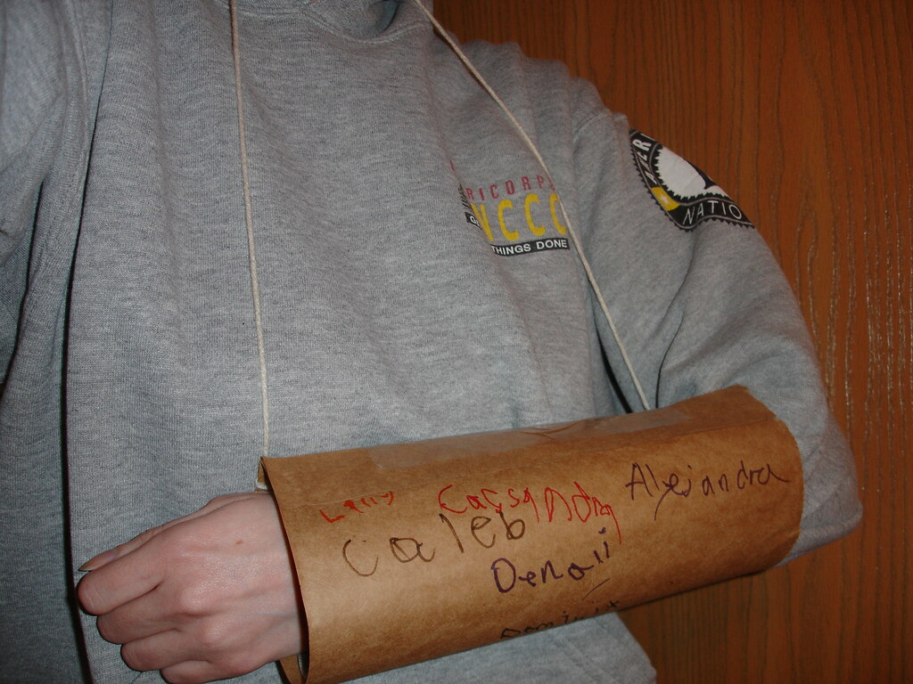 Broken Arm Game & Craft Random craft/game idea. Kids loved… Flickr