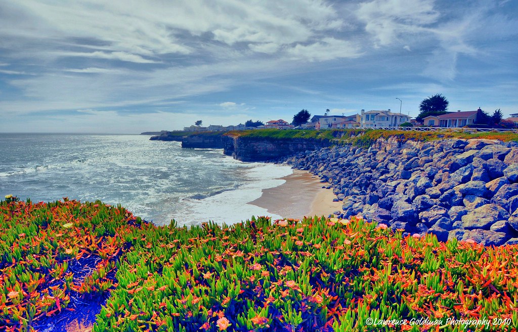 West Cliff Drive, Santa Cruz California © Lawrence Goldman… Flickr