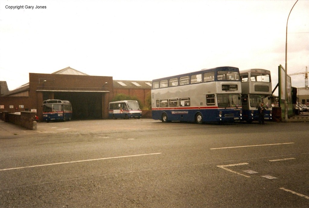 Harts Hill Garage 1993 Harts Hill Garage, 25.08.93. Nation… Flickr