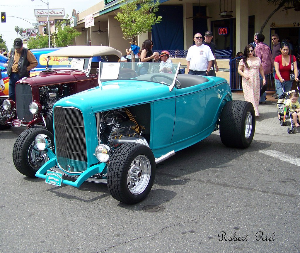 Turquoise Street Rod 2010 Tower District Car Show Fresno… Bob the Real Deal Flickr