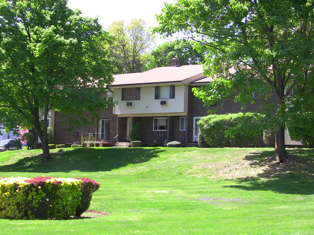 14 8 Blue Hill Condos Moments away from Palisades North an… Flickr