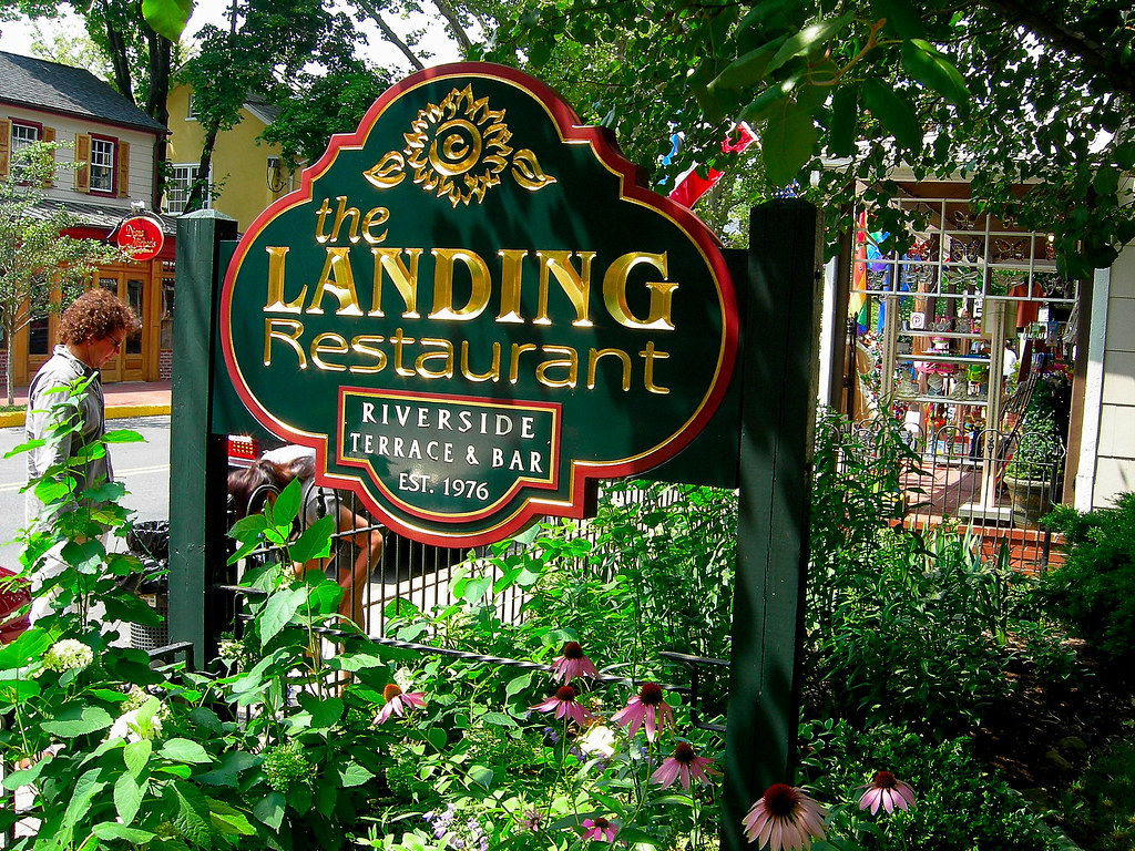 "The Landing Restaurant" Bluejacket Flickr