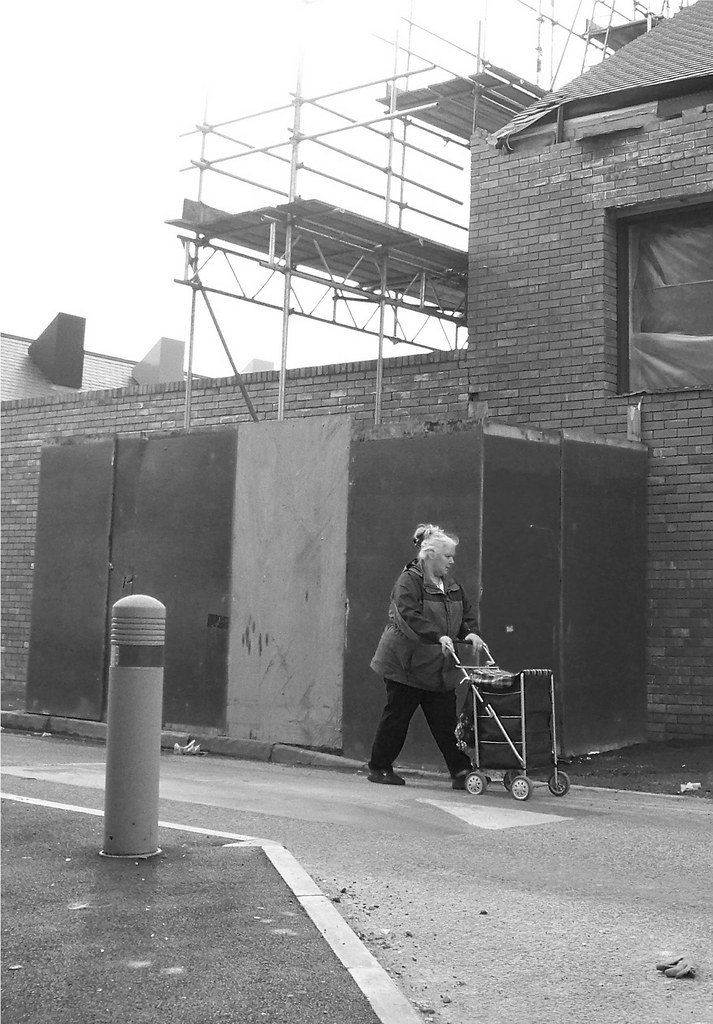 shopper langworthy road, salford broady Flickr