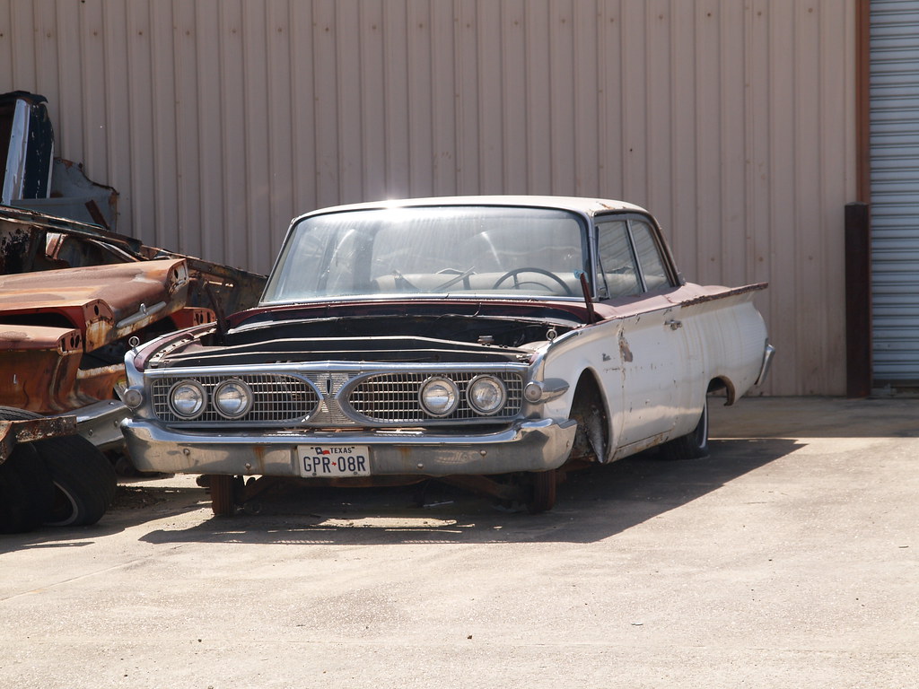 South Houston Texas Old Classic Cars sitting in warehouse … Flickr