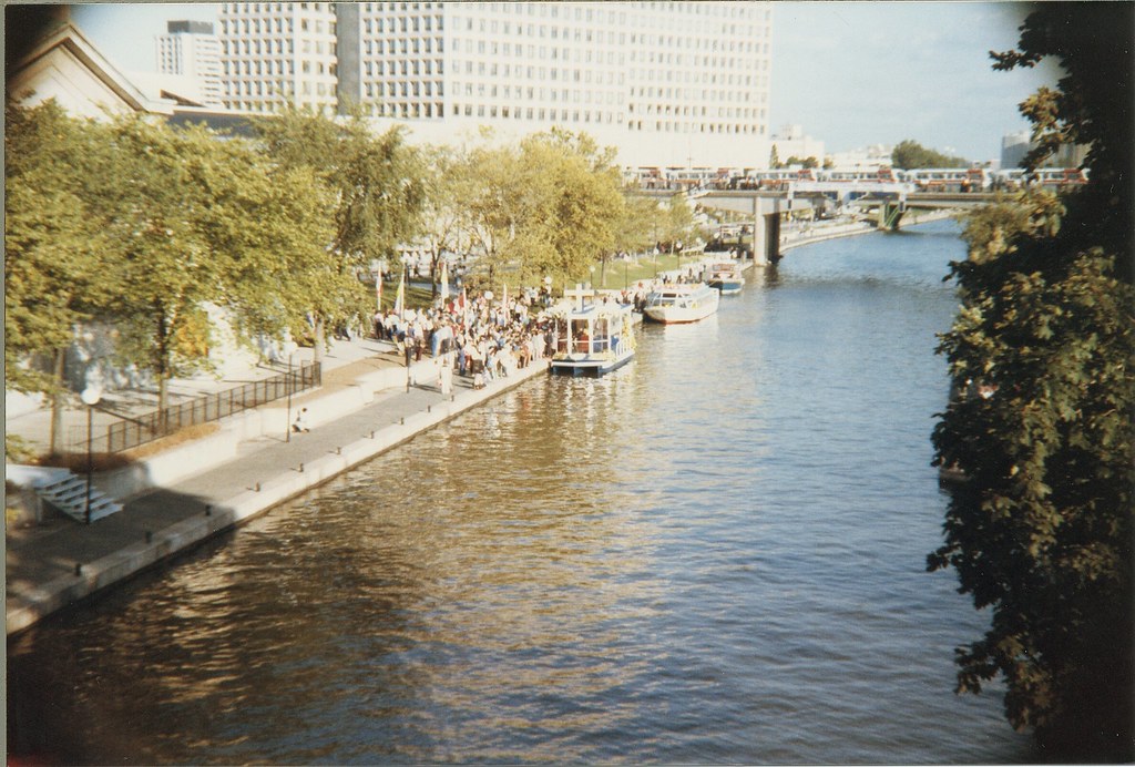 Pope John Paul II 1984 Ottawa Canada (2) proacguy1 Flickr