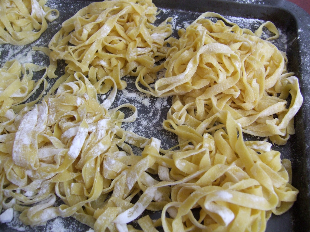 sevenyolk pasta_05 Homemade pasta with 7 egg yolks and se… Flickr