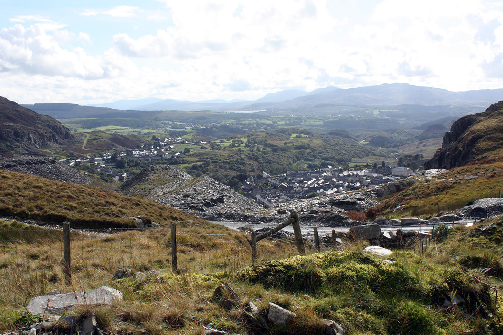 Llechwedd Quarries Slate Tips The view from the Llechwedd … Flickr