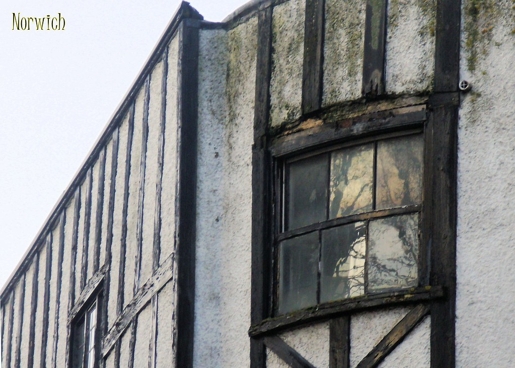 Brigg St. Guessed byStuMcP Digital camera Aub Denman Flickr