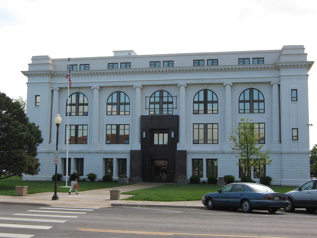 Barton County Courthouse Great Bend Kansas John Nicolas Flickr