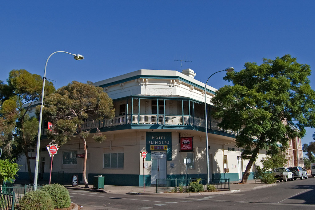 Hotel Flinders Port Augusta.SA The Hotel Flinders Port Aug… Flickr