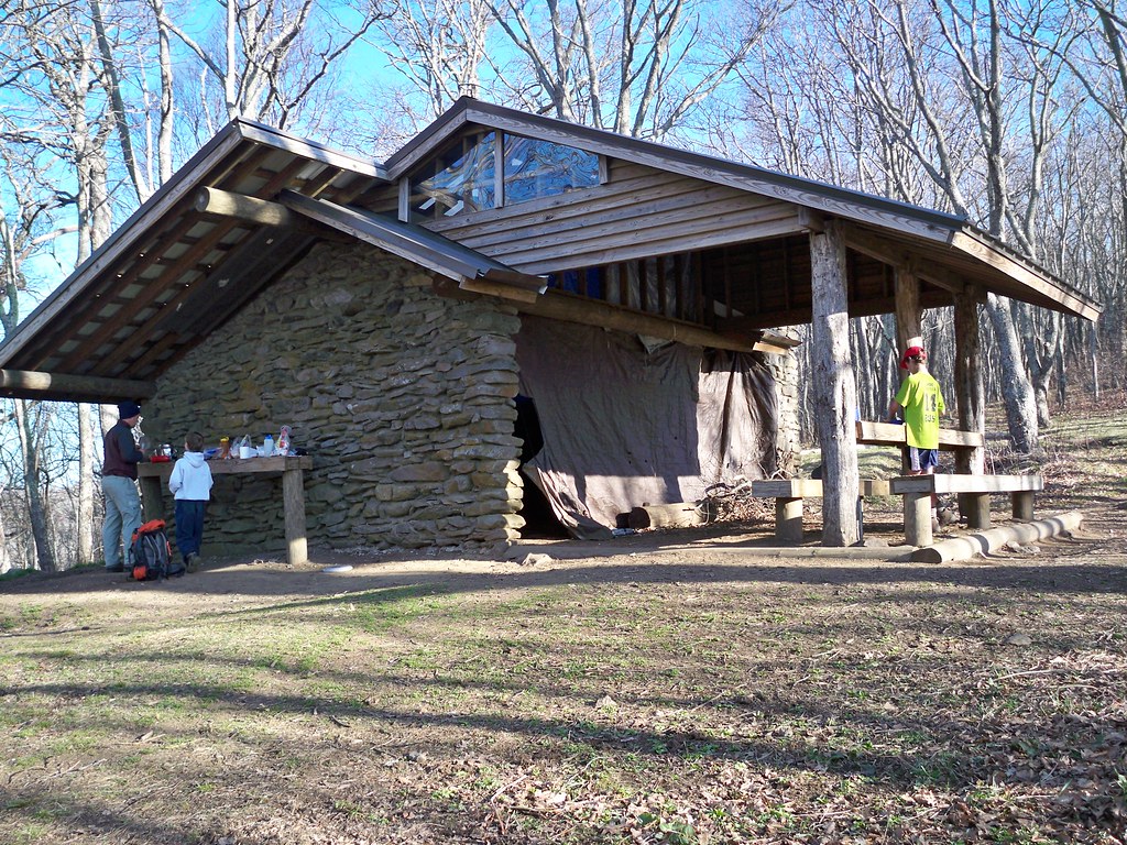 Spence Field Shelter Dan Flickr