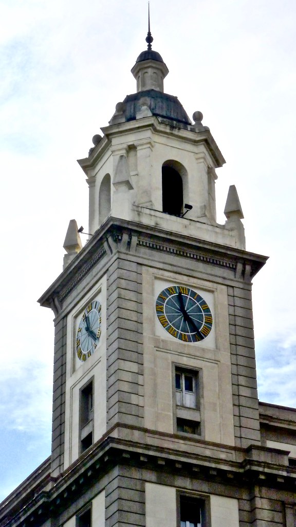 Banco Santander Clock Tower in Zaragoza Spain Clock Tower … Flickr
