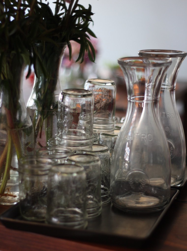 Water jug. farmtable. Anna RascouëtPaz Flickr