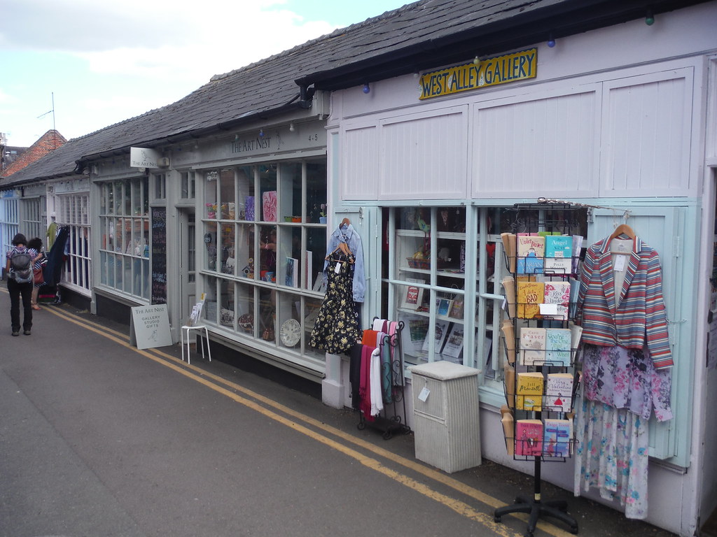 Shops in Hitchin SWC Walk 234 Hitchin Circular Thomas Grabow Flickr