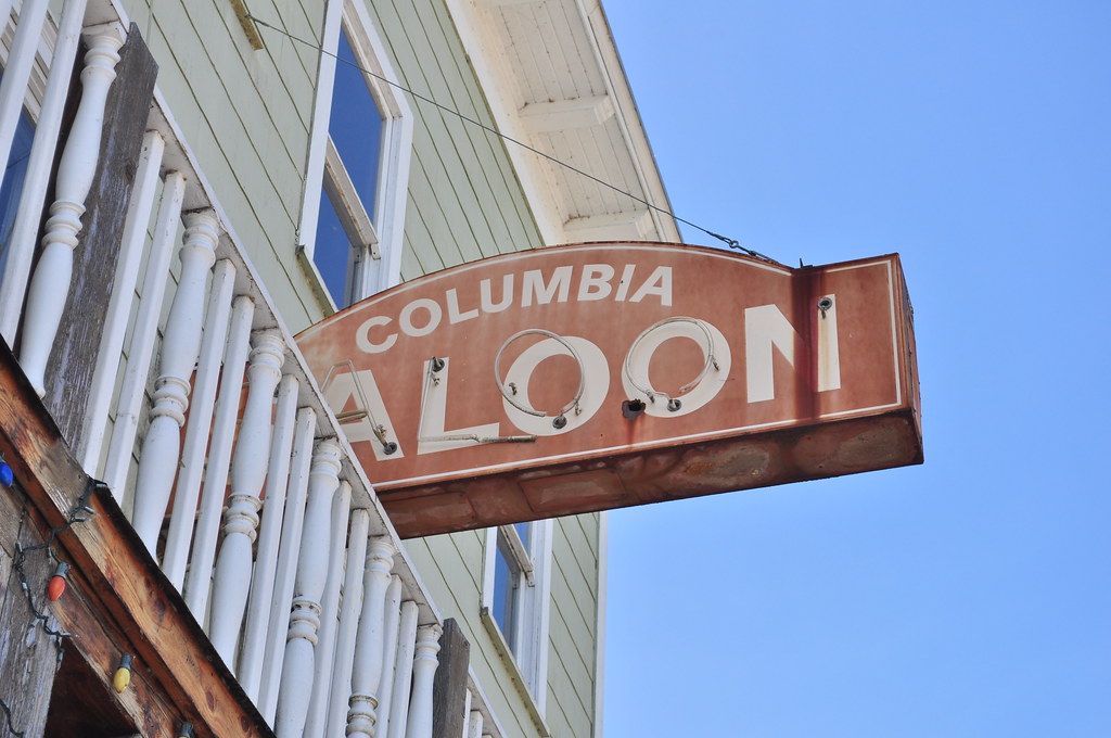 Cathlamet, WA Columbia Saloon sign 02 Joe Mabel Flickr