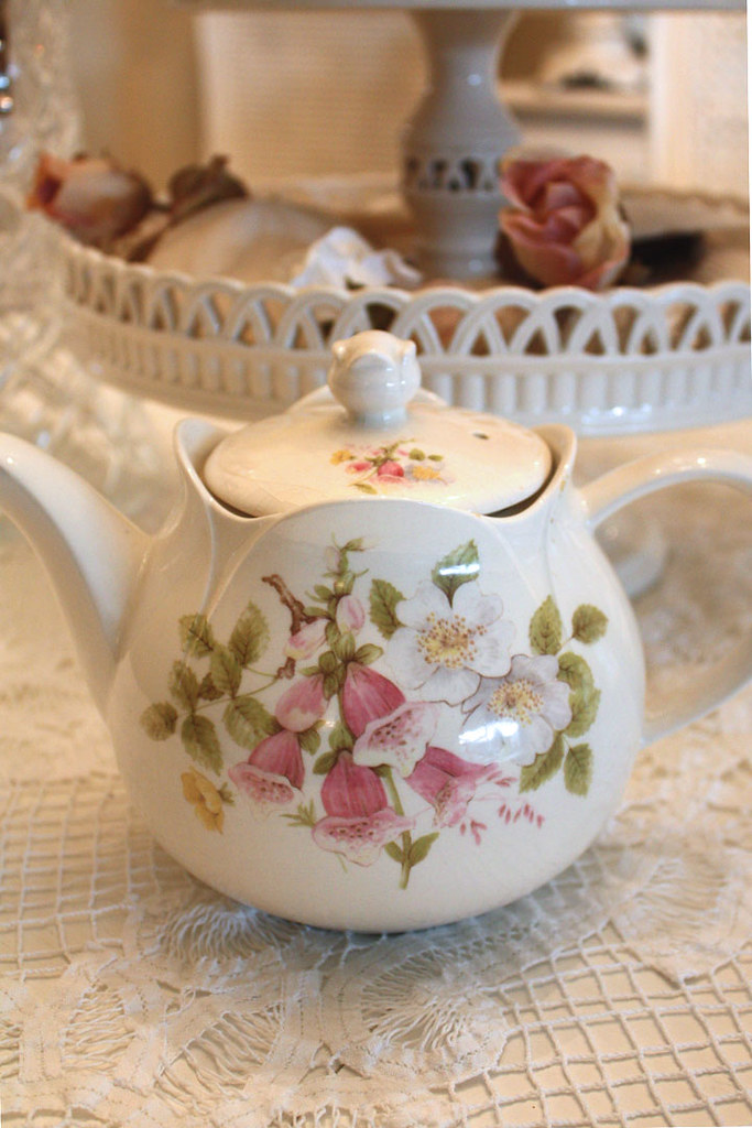 Vintage English Teapot available in my etsy shop www.etsy… Flickr