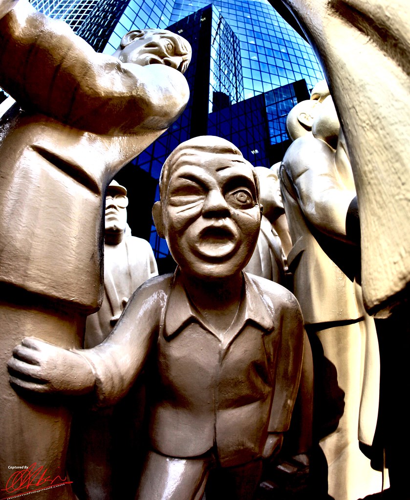 Lost Child The Illuminated Crowd by artist Raymond Mason a… Flickr