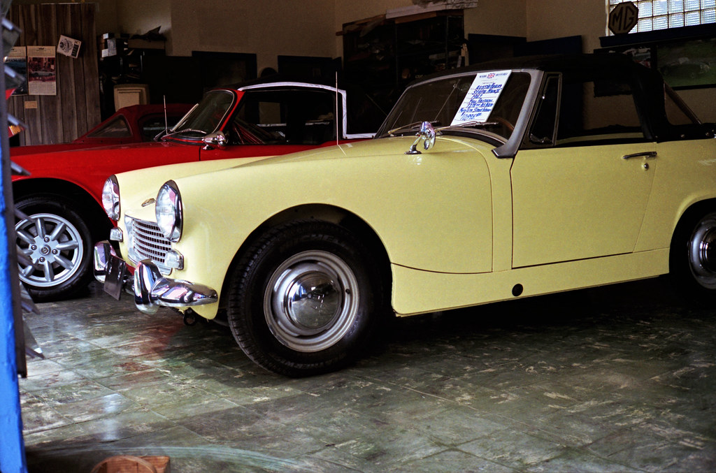 Classic Car Showroom Webb Motors in Roanoke, VA shot wit… Flickr