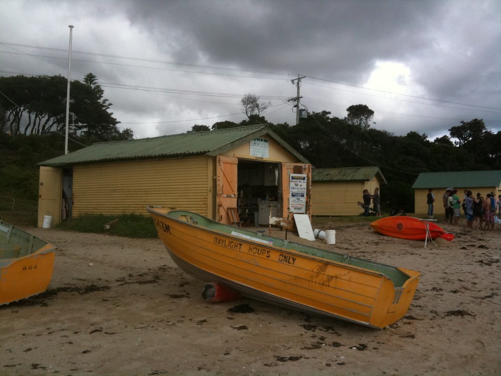 Indented Head Boat Hire Boat The boat hire at Indented Hea… Flickr