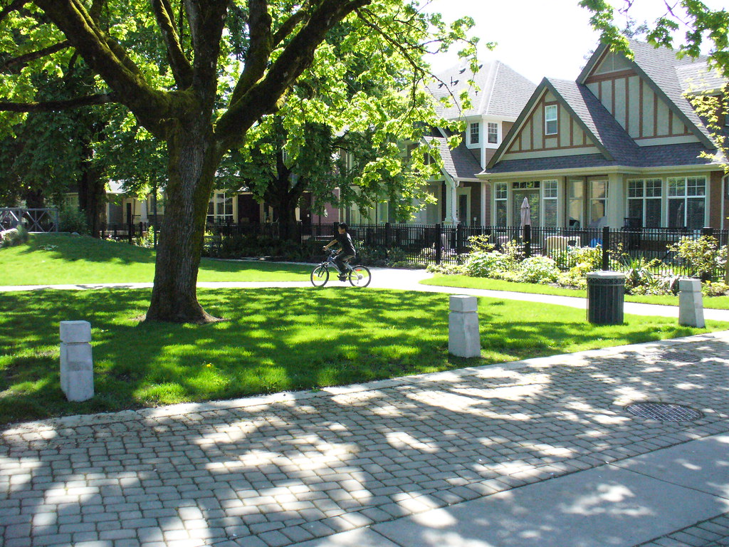 Garrison Crossing, Chilliwack, BC/CB Once home to militar… Flickr