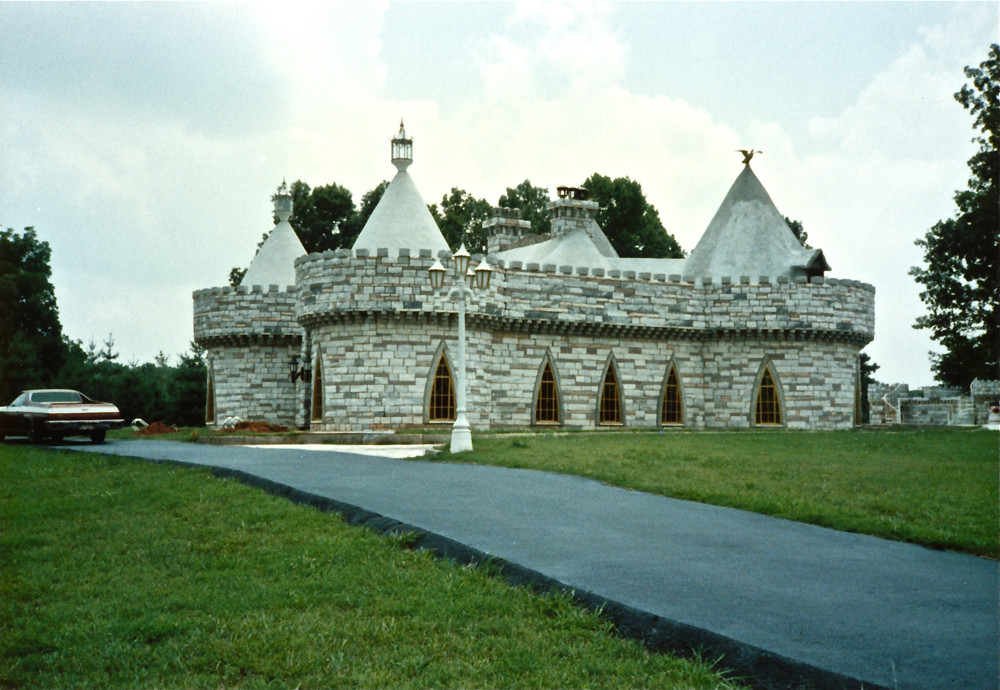 Castle Residence / Roswell Alpharetta, GA Side view of t… Flickr