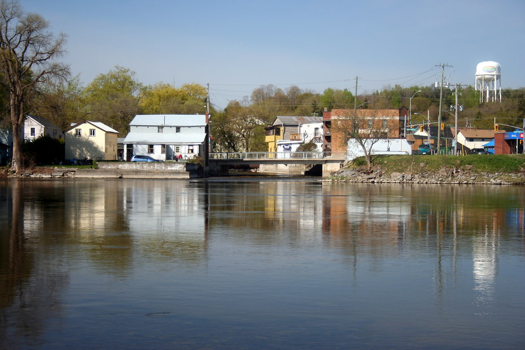 Cold Creek, Trent River, Frankford_0689 Cold Creek enters … Flickr