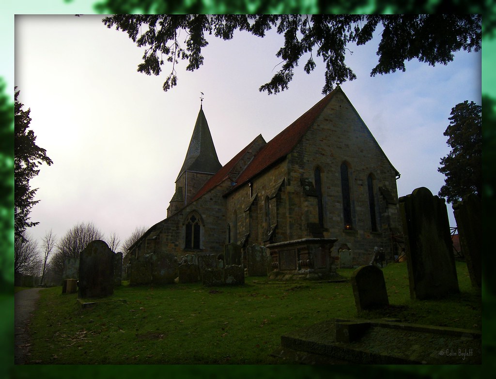 Burwash Church ttelyob Flickr